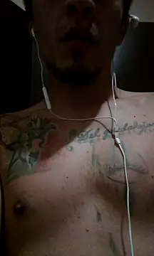 Snapshot of landy20cm chatting on 12.23.24 landy20cm online show from 12.23.24
