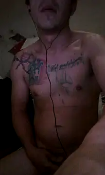 Snapshot of landy20cm chatting on 12.31.24 landy20cm online show from 12.31.24