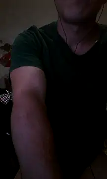 Snapshot of landy20cm chatting on 12.31.24 landy20cm online show from 12.31.24