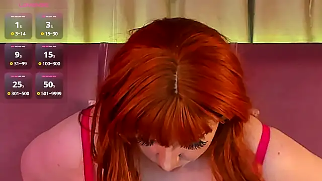 Snapshot of RoseRoxy chatting on 10.01.25 RoseRoxy online show from 10.01.25