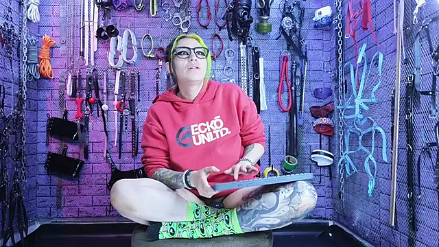 PANDORANEZZ online show from 02.15.25