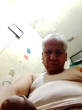 Momlover2022 online show from 04.08.26