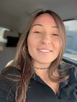 YOUR-KARINA online show from 12.25.24