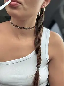 YOUR-KARINA online show from 03.03.25