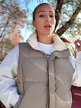 YOUR-KARINA online show from 11.02.25