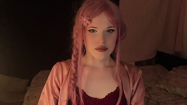 EffieMinki online show from 01.14.25