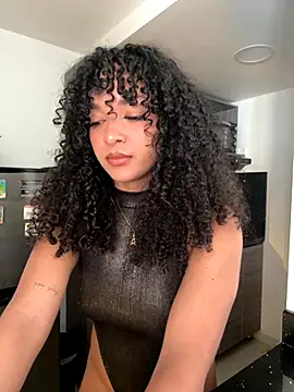 mariam hill online show from 10.04.25