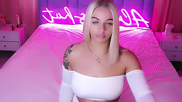 AllwaysHotJ online show from 10.15.25