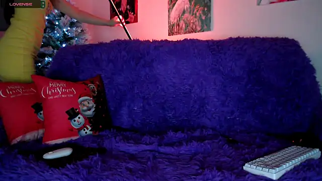 Snapshot of Lili_asian chatting on 12.21.24 Lili asian online show from 12.21.24