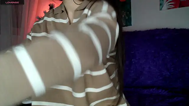 Snapshot of Lili_asian chatting on 01.24.25 Lili asian online show from 01.24.25