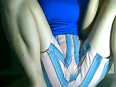 PinaySkinnyGirl online show from 11.22.25