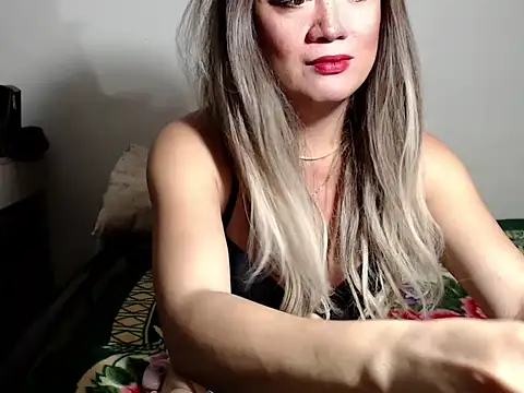 cum2mama online show from 04.03.26