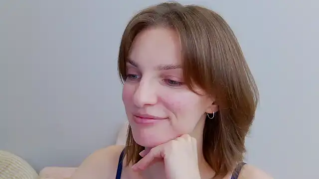 Snapshot of Beauty_Alex chatting on 01.06.25 Beauty Alex online show from 01.06.25