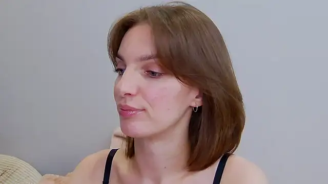 Snapshot of Beauty_Alex chatting on 01.12.25 Beauty Alex online show from 01.12.25