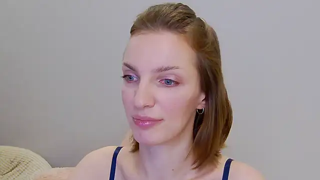 Snapshot of Beauty_Alex chatting on 01.20.25 Beauty Alex online show from 01.20.25
