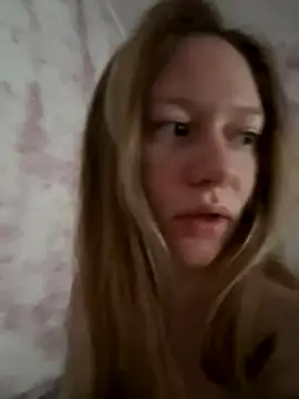 Snapshot of ConnieDaw chatting on 12.03.24 ConnieDaw online show from 12.03.24