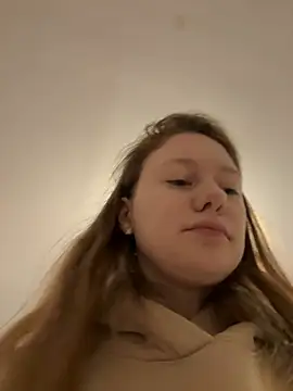 Snapshot of ConnieDaw chatting on 12.28.24 ConnieDaw online show from 12.28.24
