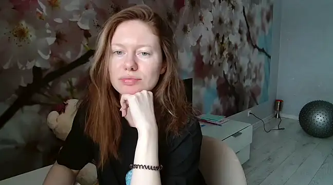 Snapshot of ConnieDaw chatting on 01.29.25 ConnieDaw online show from 01.29.25