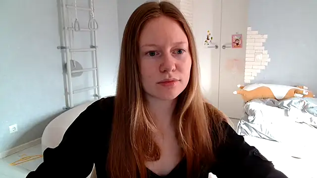 Snapshot of ConnieDaw chatting on 10.25.25 ConnieDaw online show from 10.25.25