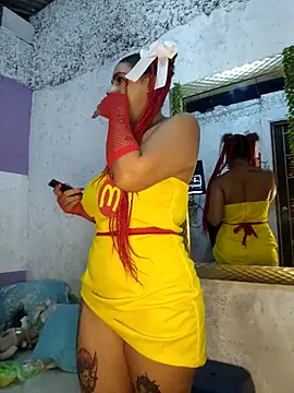 Snapshot of SexyFriends_ chatting on 11.01.25 SexyFriends online show from 11.01.25