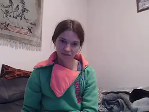 Snapshot of Geile-Luna chatting on 02.10.25 Geile-Luna online show from 02.10.25