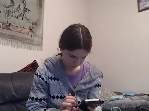 Snapshot of Geile-Luna chatting on 02.15.25 Geile-Luna online show from 02.15.25