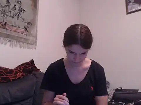 Snapshot of Geile-Luna chatting on 09.18.25 Geile-Luna online show from 09.18.25