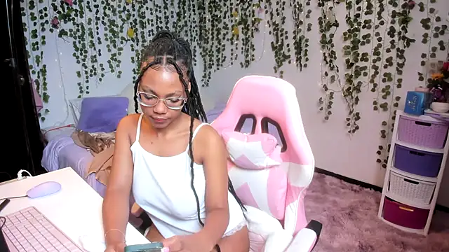 violeta milleer online show from 11.24.25