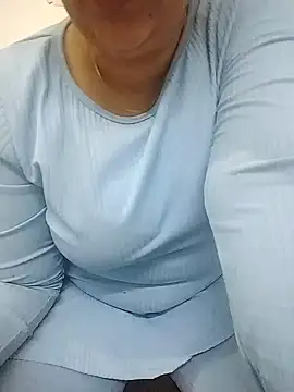 Preet Kaur 69 online show from 12.04.24