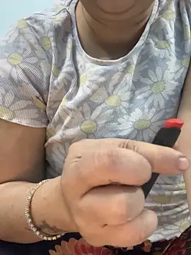 Preet Kaur 69 online show from 11.28.25