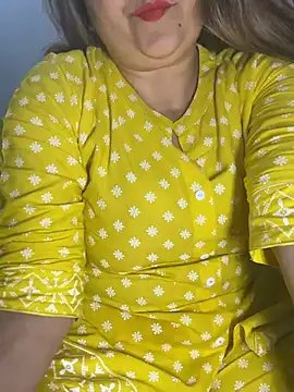 Snapshot of Preet_Kaur_69 chatting on 03.26.26 Preet Kaur 69 online show from 03.26.26