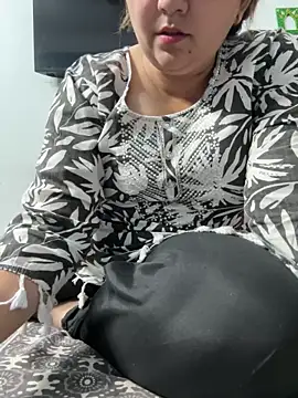 Snapshot of Preet_Kaur_69 chatting on 05.10.26 Preet Kaur 69 online show from 05.10.26