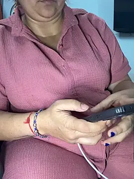Snapshot of Preet_Kaur_69 chatting on 05.29.26 Preet Kaur 69 online show from 05.29.26