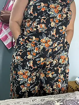 Snapshot of Preet_Kaur_69 chatting on 06.19.26 Preet Kaur 69 online show from 06.19.26