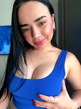 GeorginaJones online show from 10.04.25