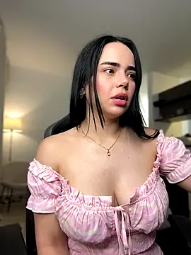 GeorginaJones online show from 10.11.25