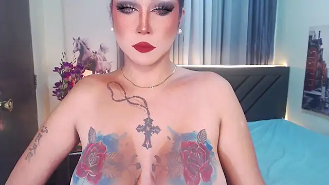 Snapshot of Transdomts4u chatting on 10.02.25 Transdomts4u online show from 10.02.25
