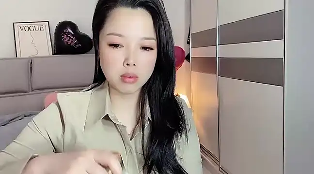 Snapshot of kk_lele chatting on 12.31.24 kk lele online show from 12.31.24