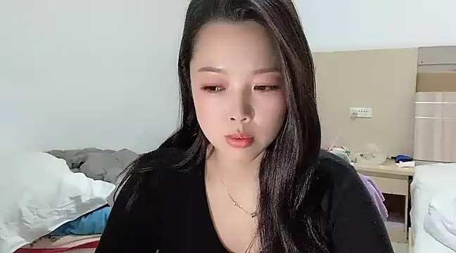 Snapshot of kk_lele chatting on 01.14.25 kk lele online show from 01.14.25