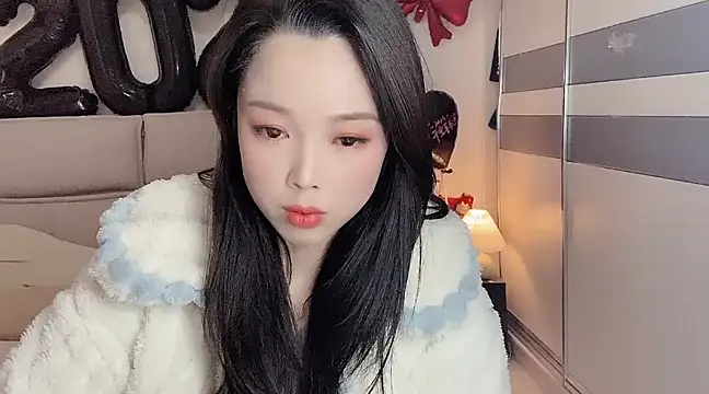 Snapshot of kk_lele chatting on 02.07.25 kk lele online show from 02.07.25