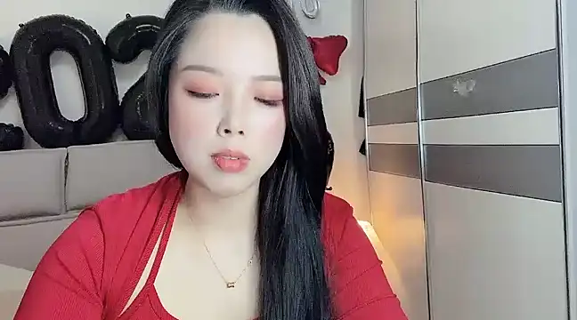 Snapshot of kk_lele chatting on 02.08.25 kk lele online show from 02.08.25