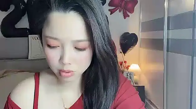 Snapshot of kk_lele chatting on 02.25.25 kk lele online show from 02.25.25