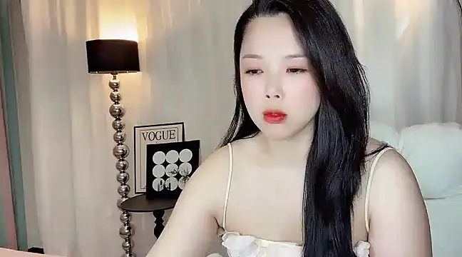 Snapshot of kk_lele chatting on 02.27.25 kk lele online show from 02.27.25
