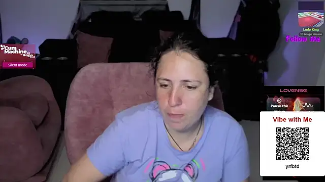 valery adams1 online show from 10.30.25