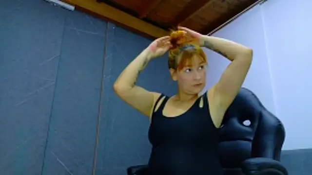 Britney taylor  online show from 02.12.26