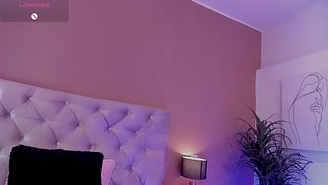 MaddyyLennon online show from 02.17.25