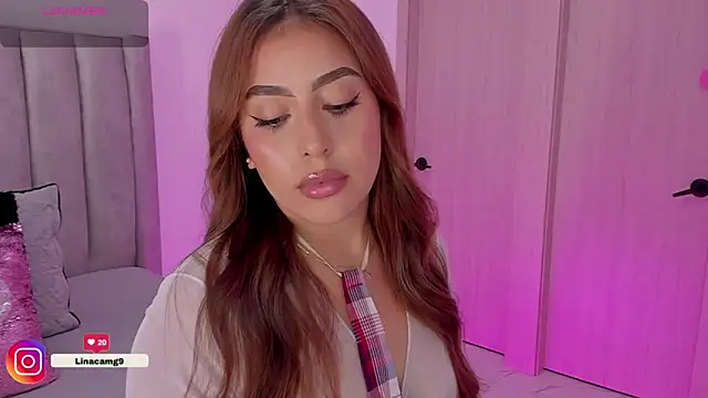 Snapshot of MaddyyLennon chatting on 02.22.26 MaddyyLennon online show from 02.22.26