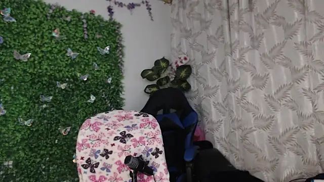Snapshot of valquiria_sirgun chatting on 03.11.26 valquiria sirgun online show from 03.11.26