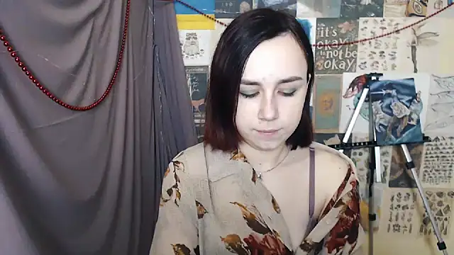 VeryVeryVeryShy  online show from 01.05.25