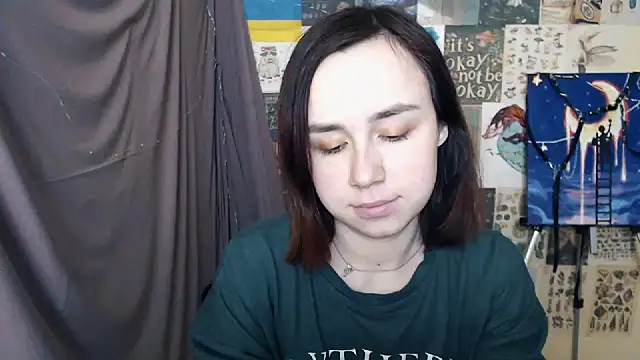 VeryVeryVeryShy  online show from 02.18.25